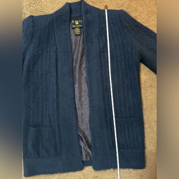 Beautiful Angora Rabbit Fur Cardigan - Picture 6 of 8